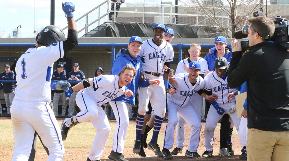 Jackson Helps No. 7 Eagles Sweep IC