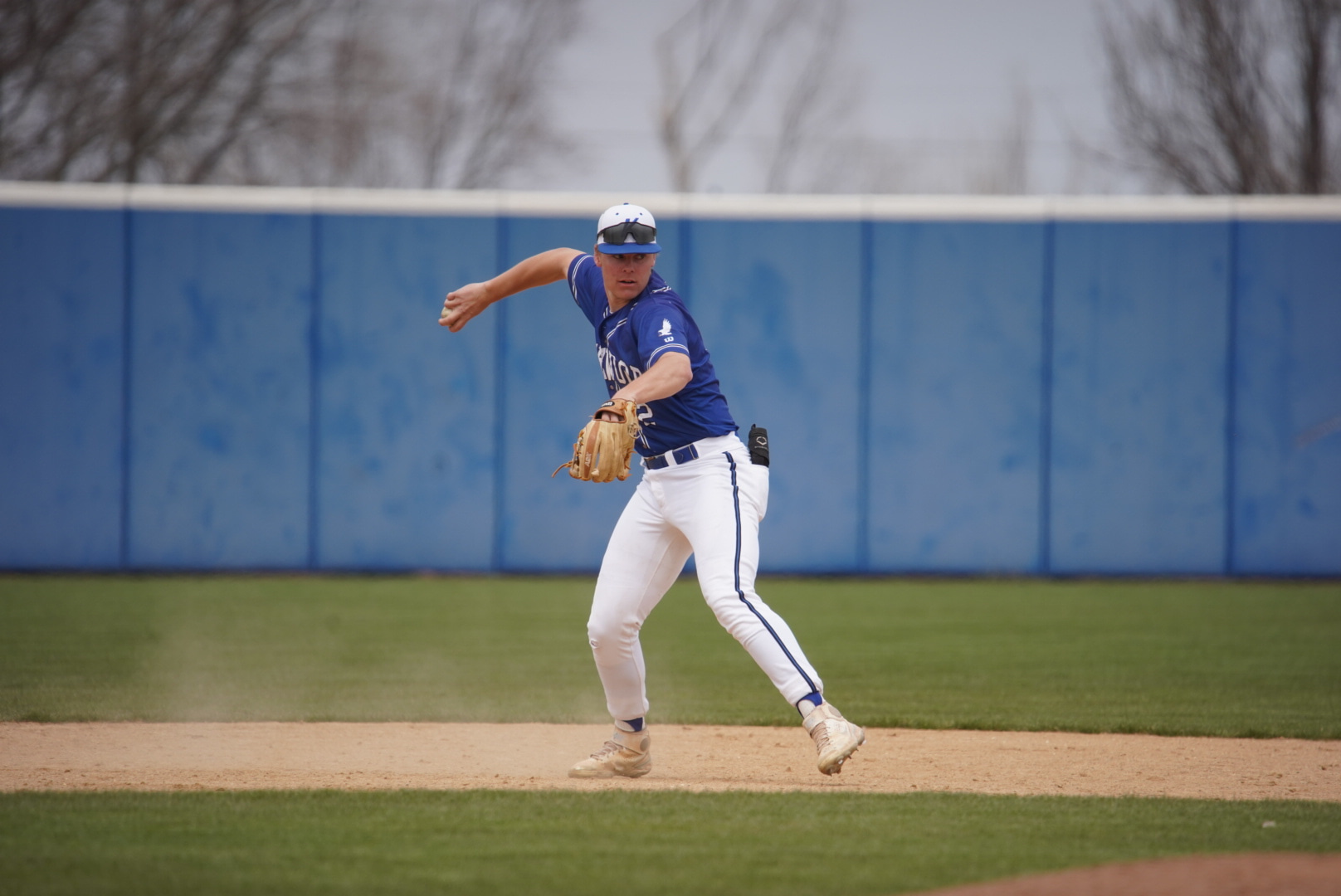 Stoffer shines as Eagles top Marshalltown
