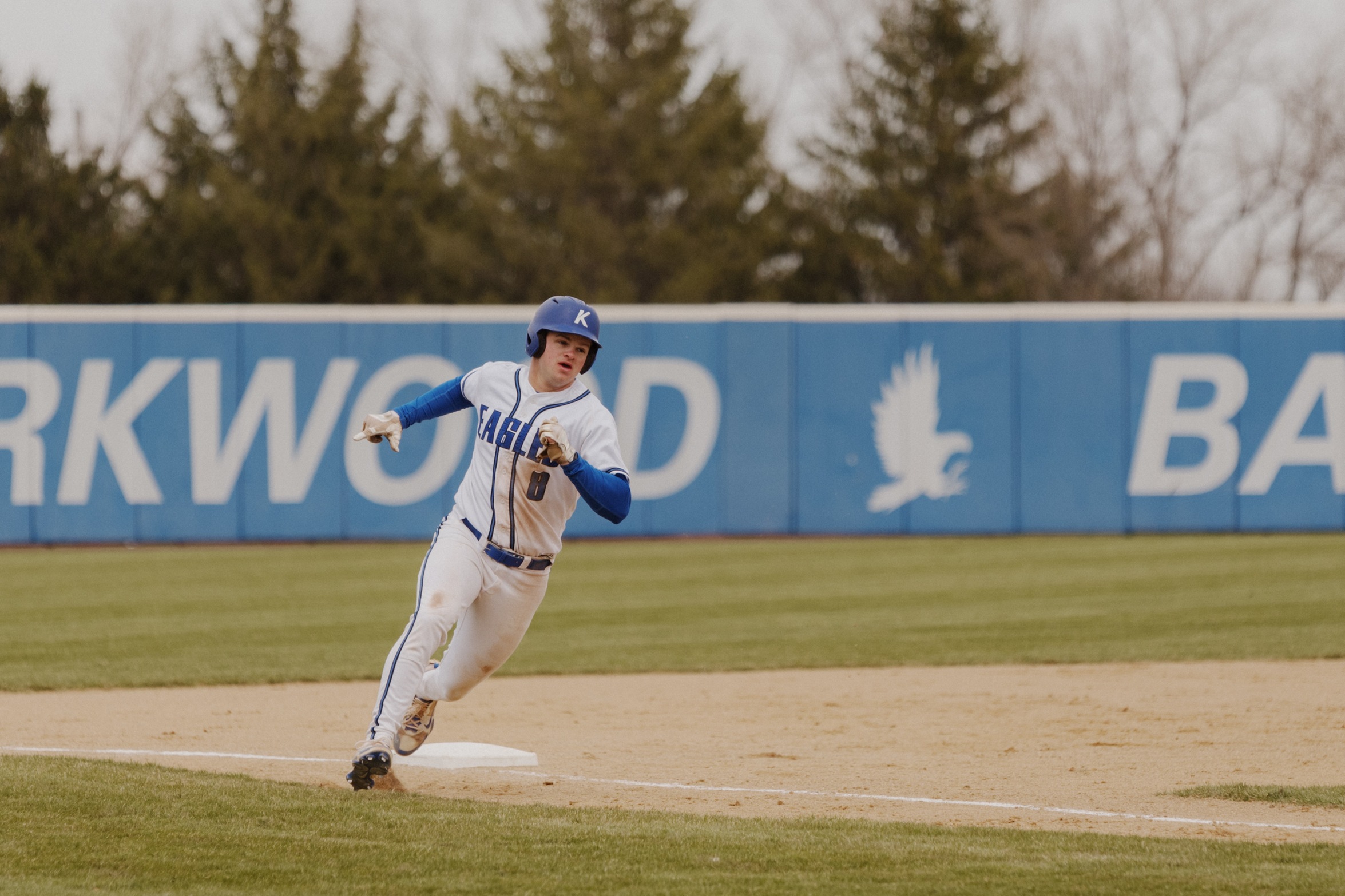 Eagles Roll Through Mason City With 13-3 Win