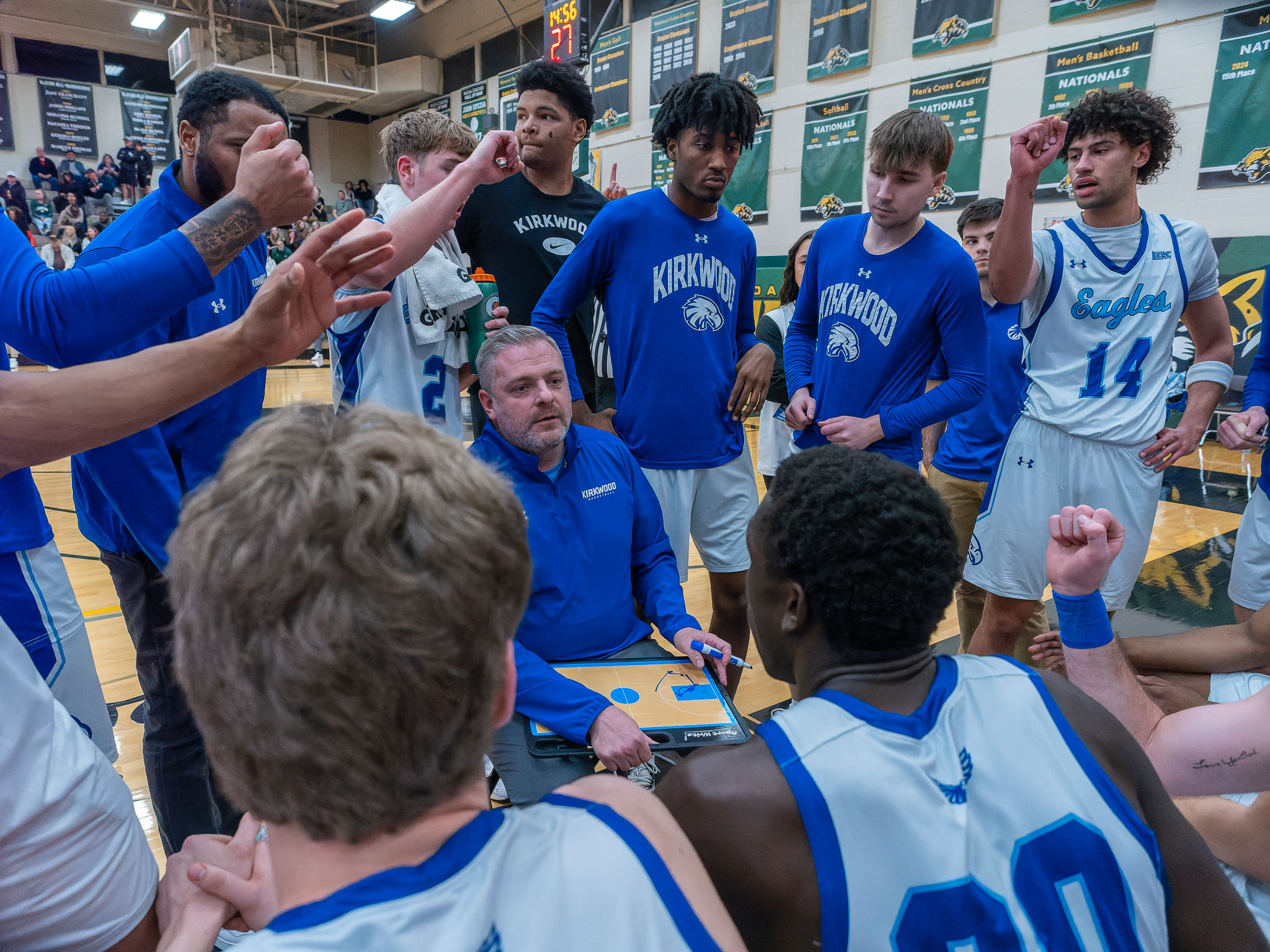 Tim Sandquist Named DII Men&rsquo;s Basketball Coach of the Year