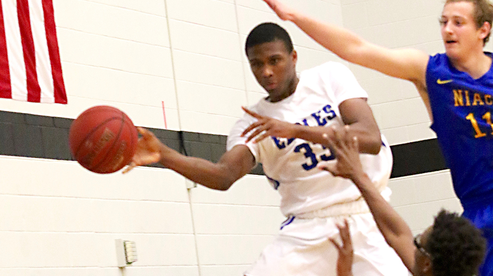 Wilson, King Spark No. 13 Eagles By Lakers