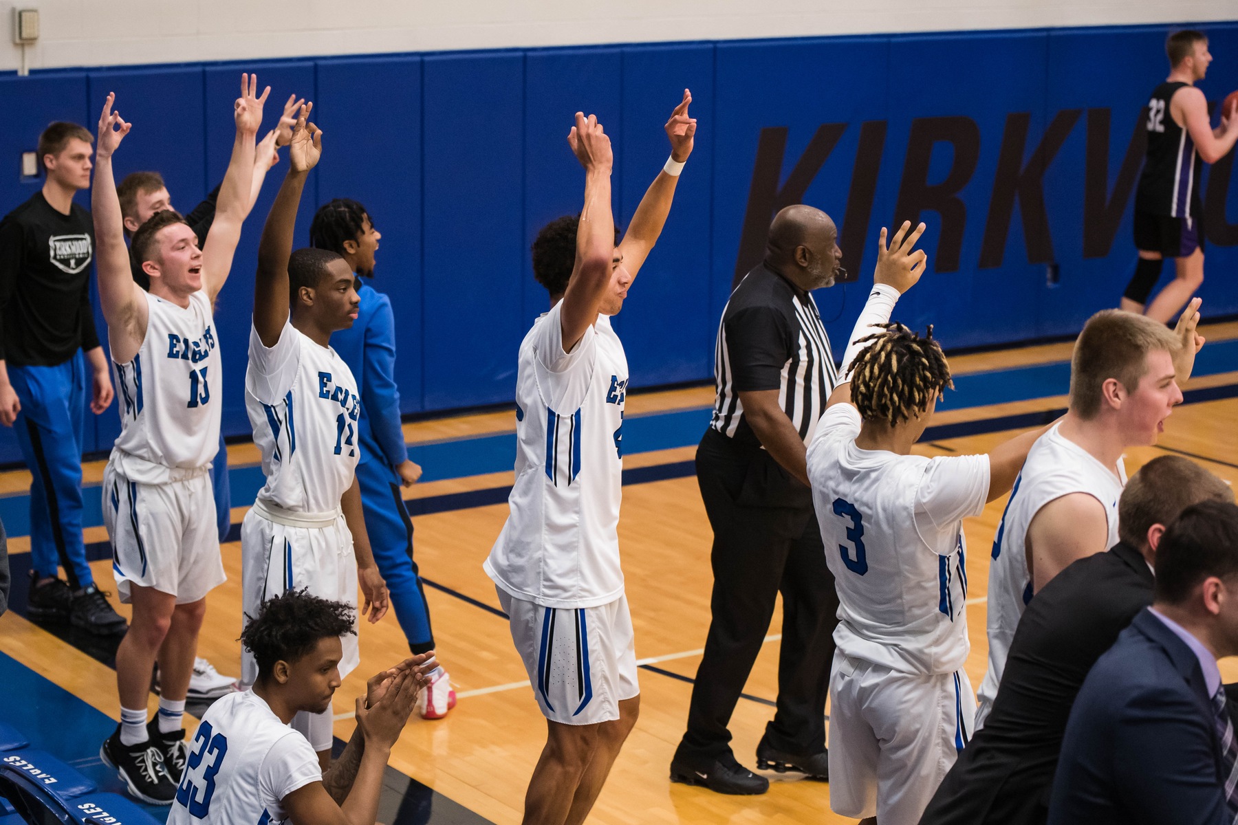 No. 17 Eagles dump Ellsworth