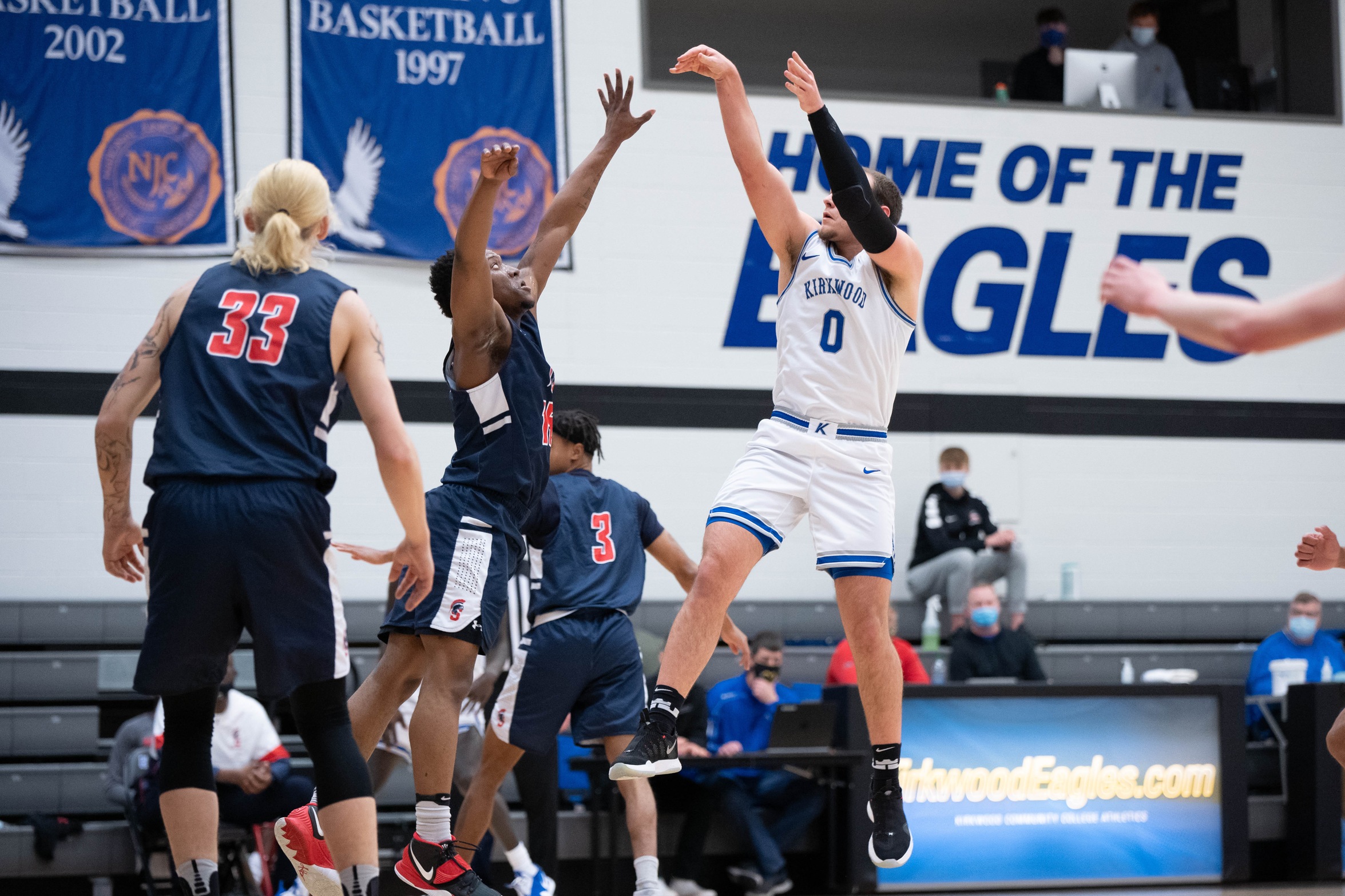 Kirkwood Men's Basketball pull off win on road
