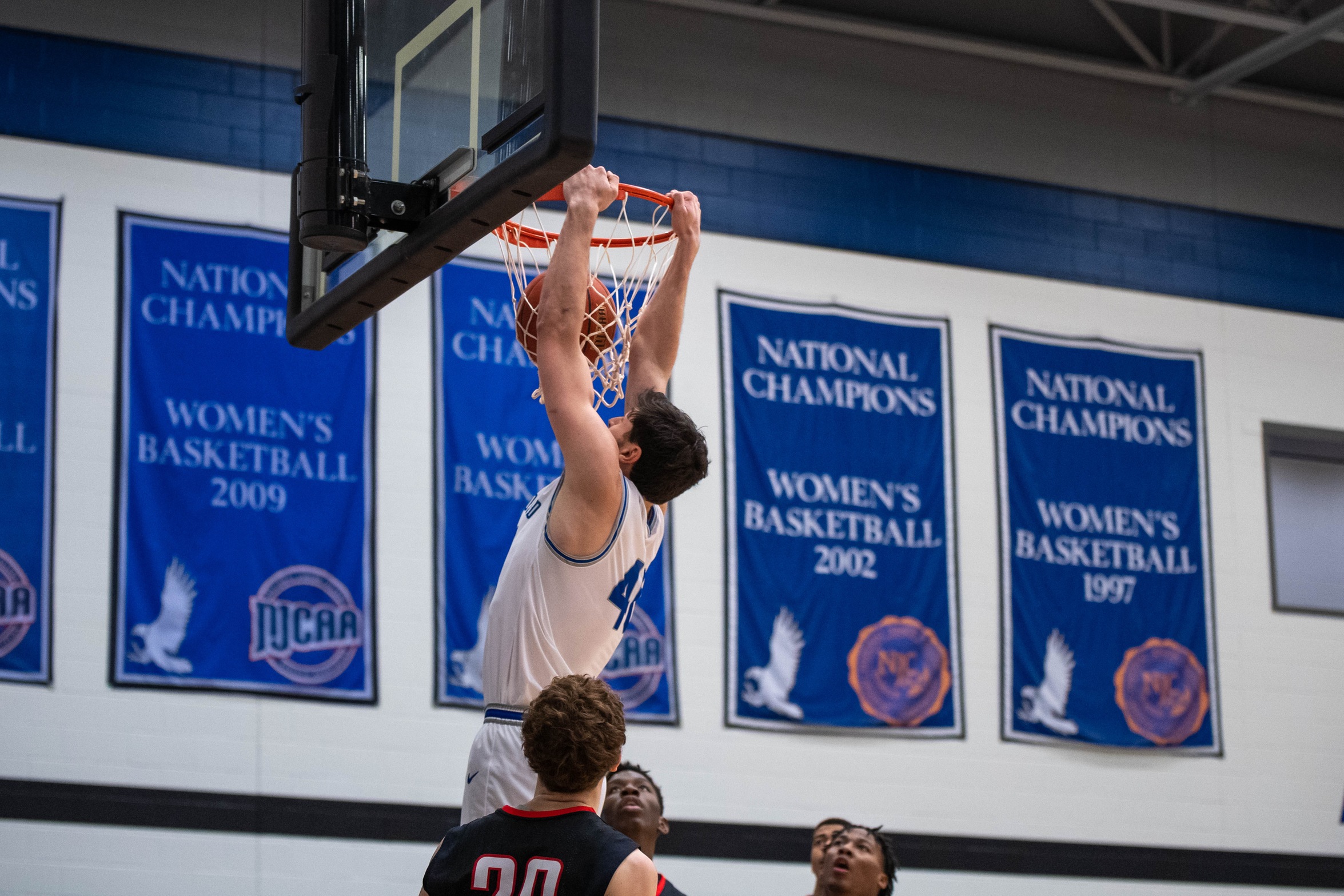 No.16 KCC men fall to 5-5