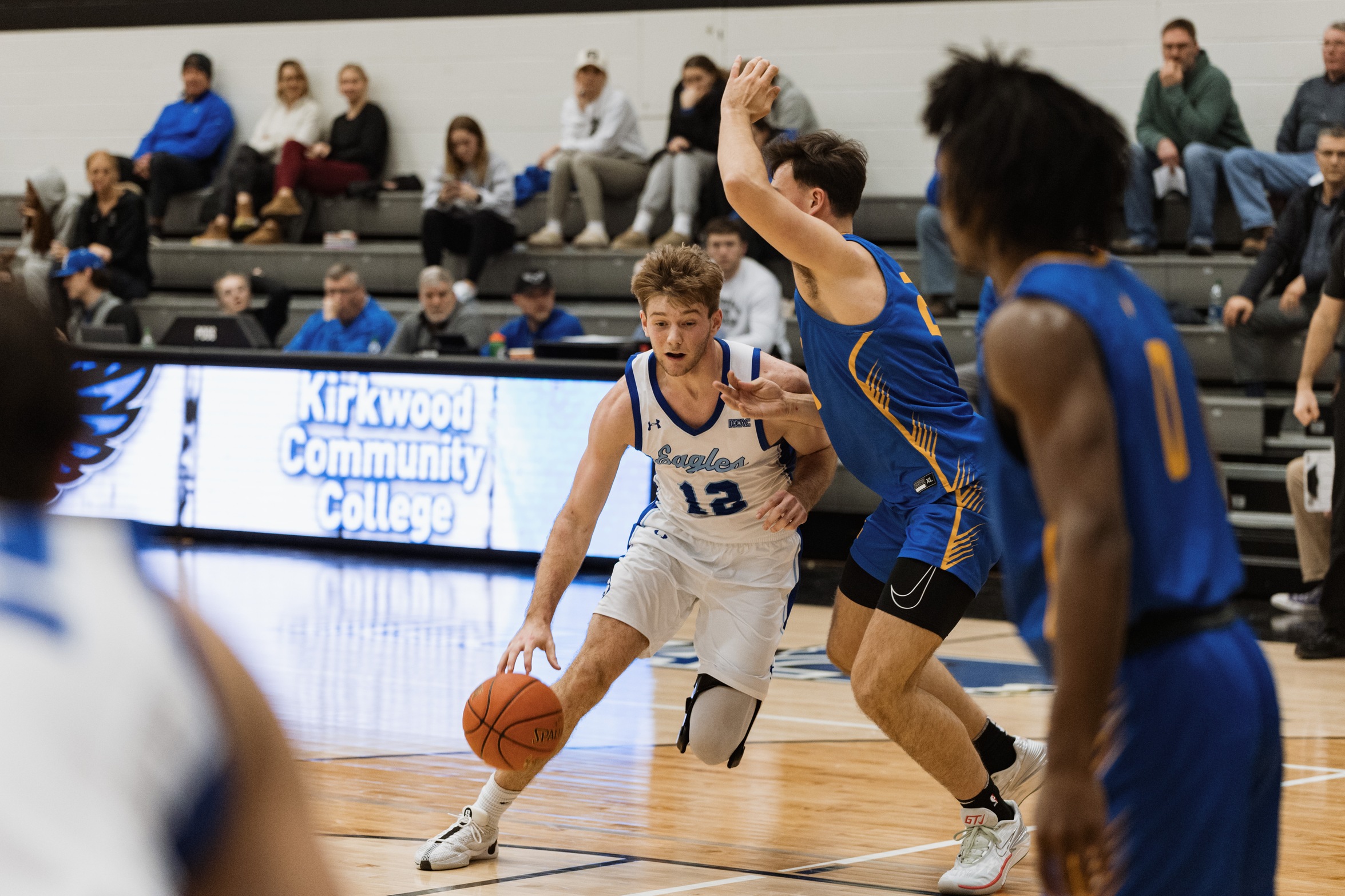 #5 Eagles Topple John Wood