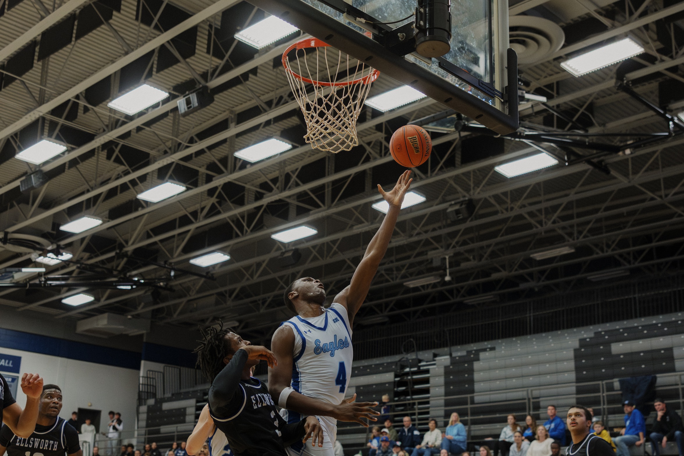 #5 Kirkwood Men&rsquo;s Basketball Rolls Past NIACC, 99&ndash;83