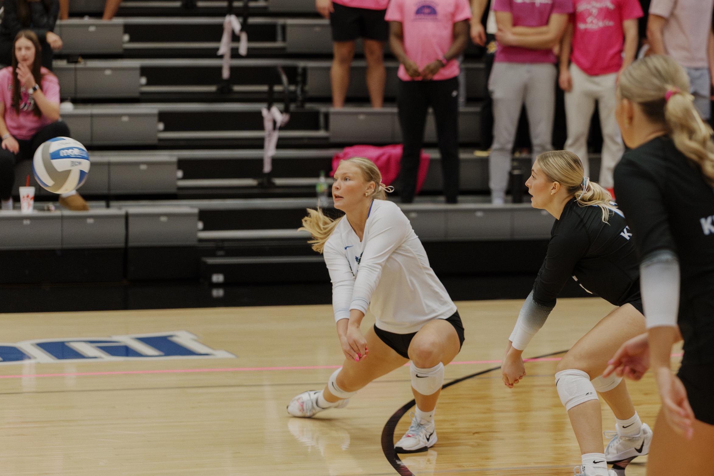 Eagles Sweep Hawkeye, Advance to Region 11-B Championship