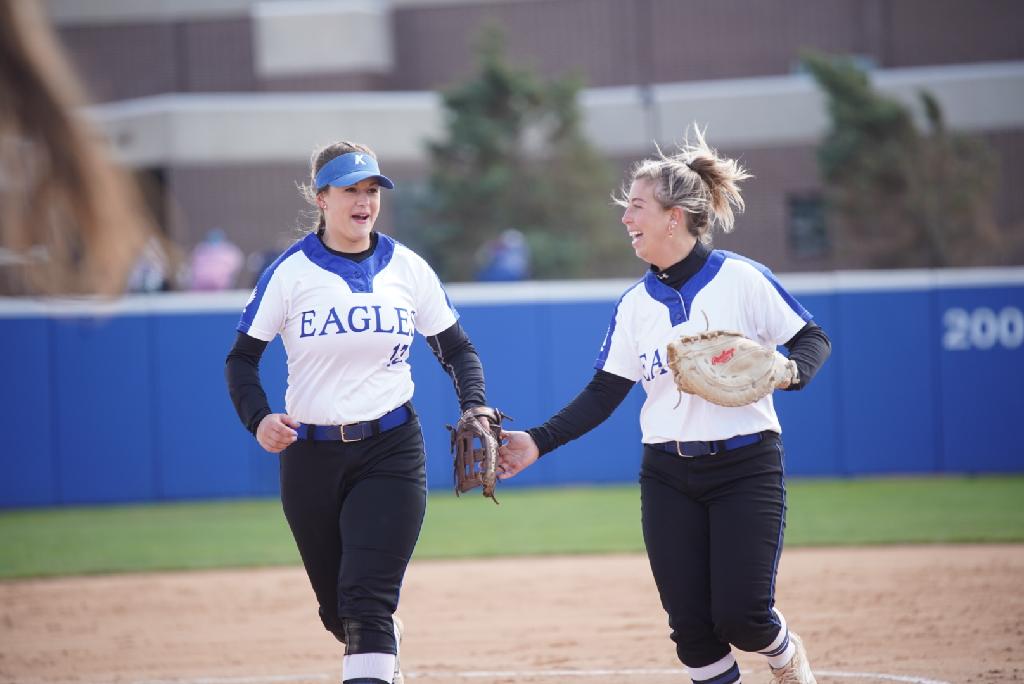 KCC softball splits wild twinbill