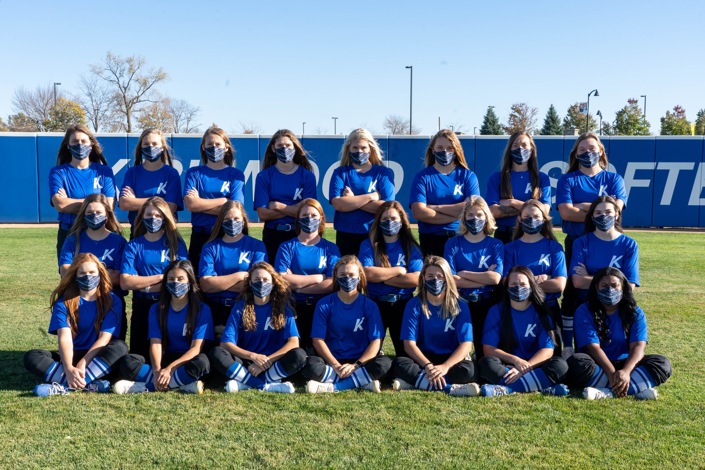 No.9 Eagles sweep No.14 Spoon River