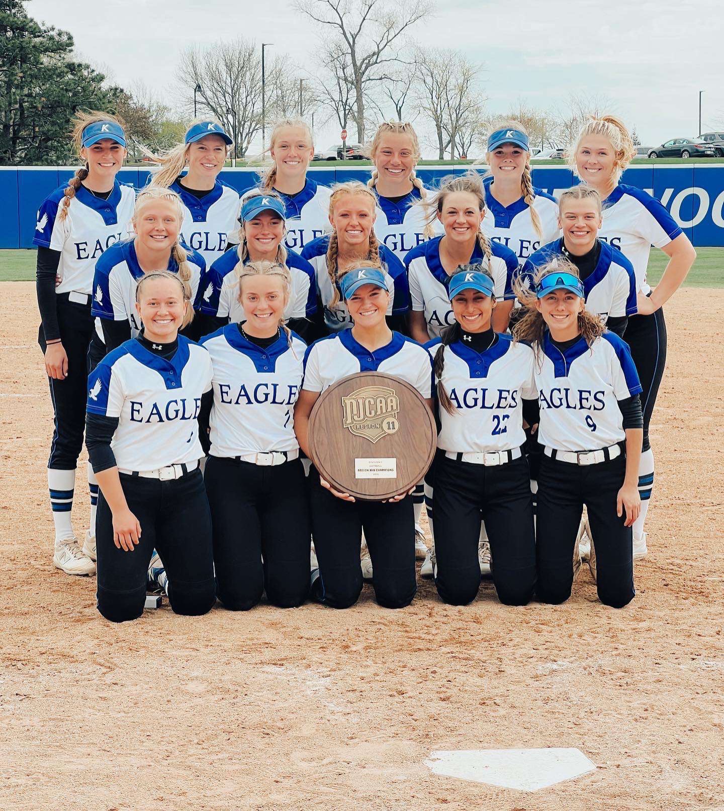 WEDEKING TWIRLS EAGLES TO REGIONAL TITLE
