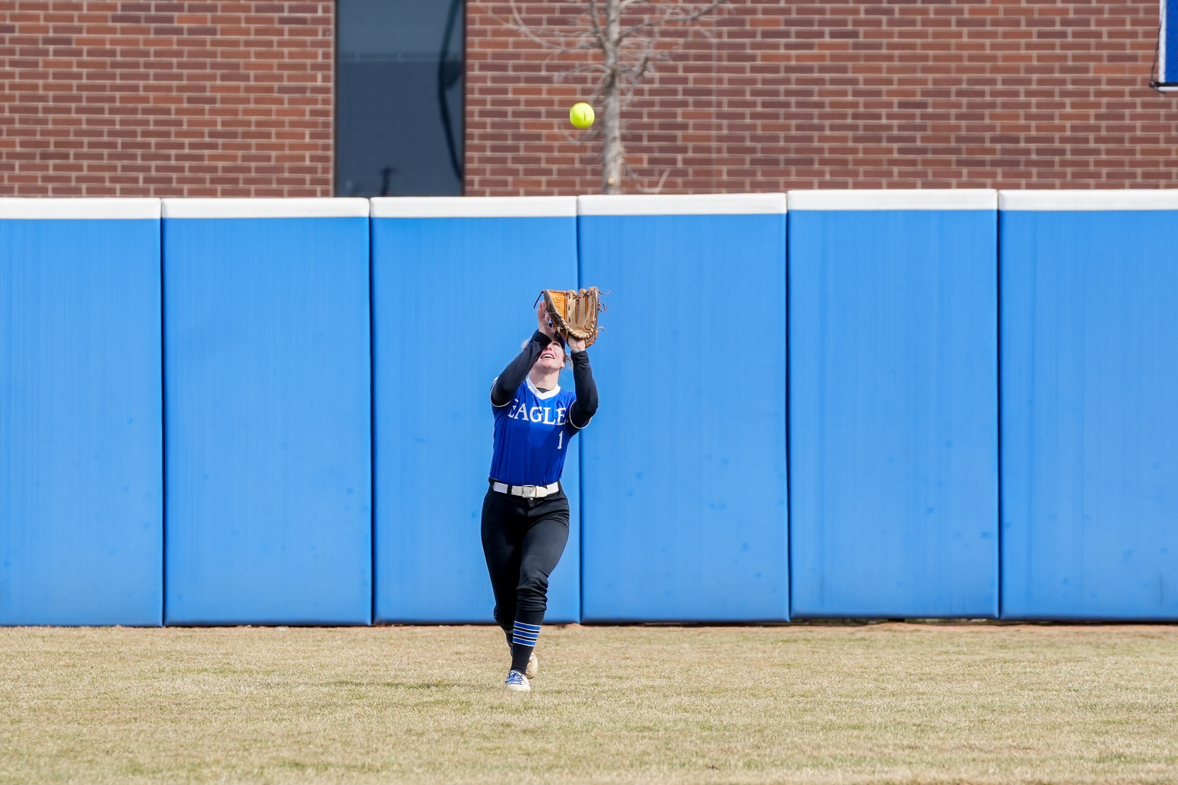 NO.7 KCC SOFTBALL BELTS ELLSWORTH