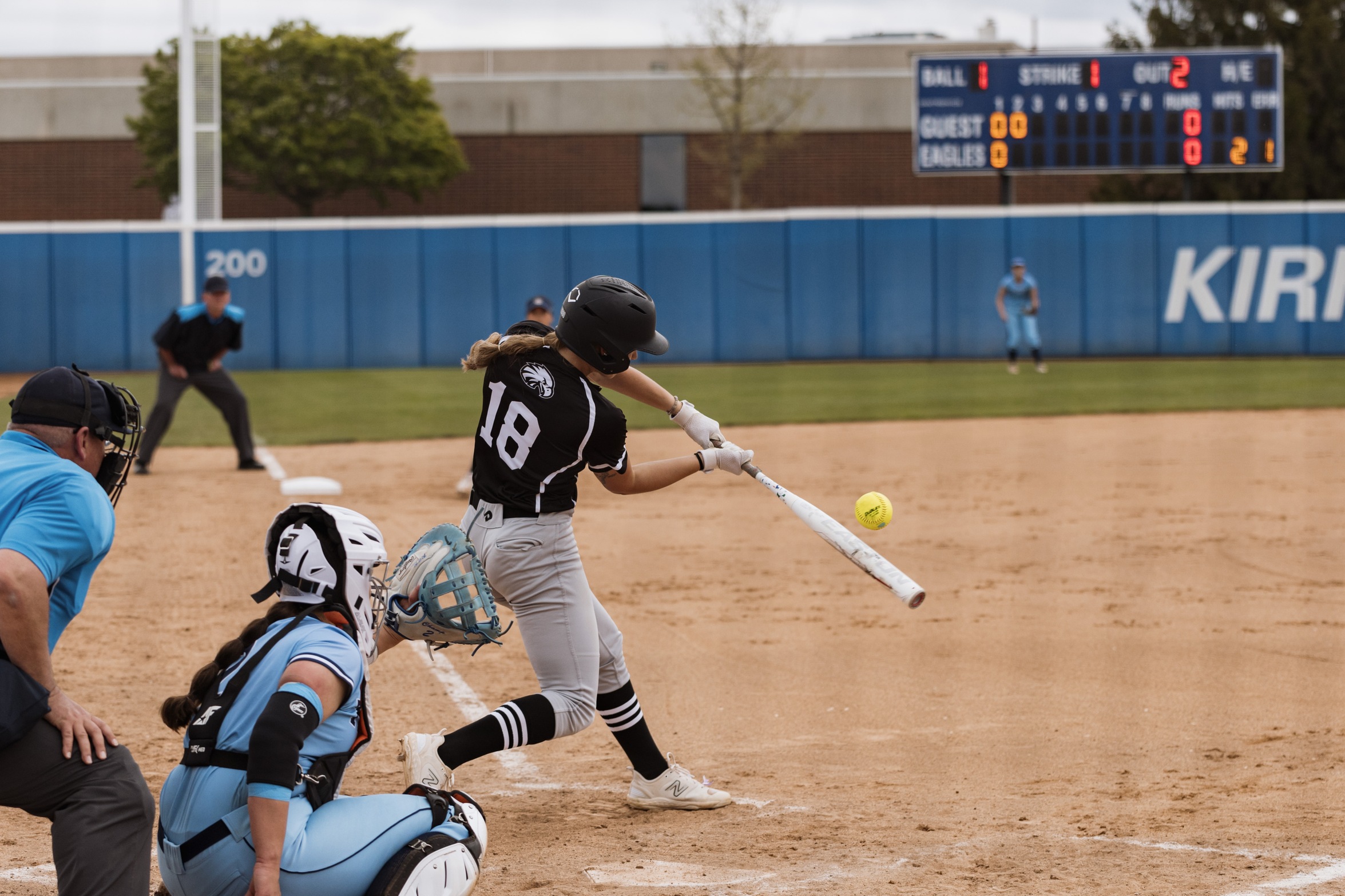 #9 Kirkwood Splits Final 2 Games in Kansas City