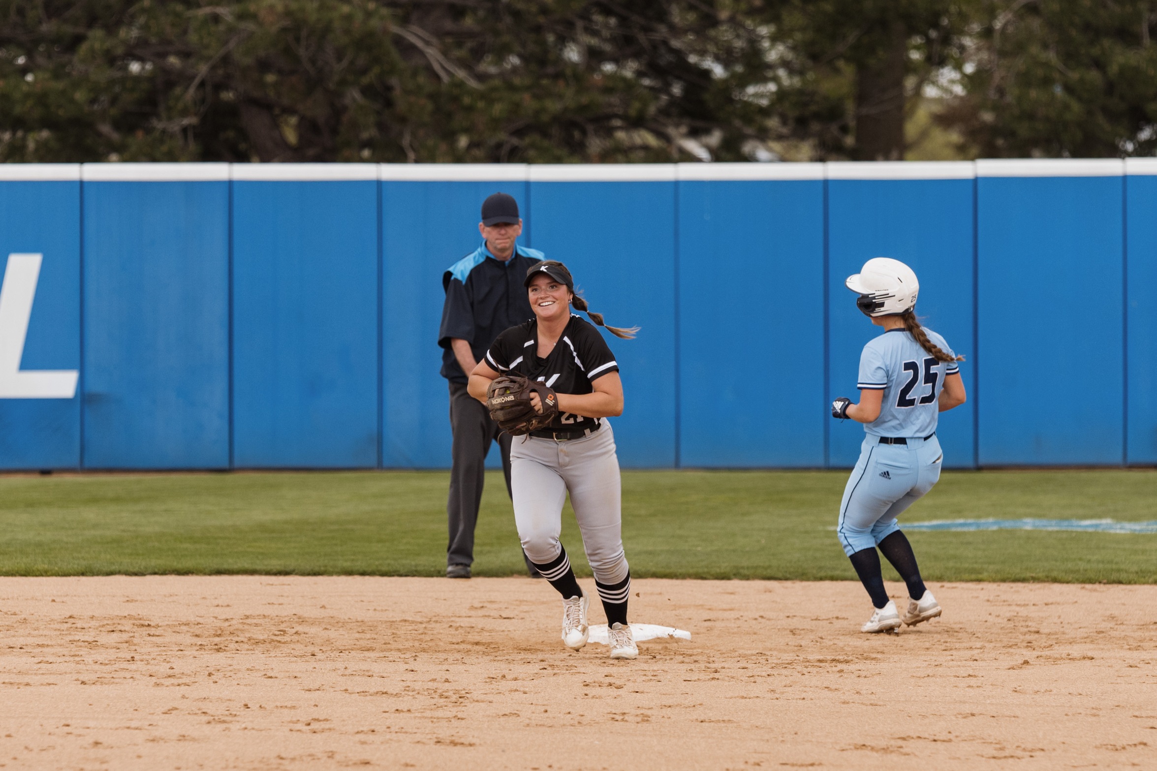 #2 Eagles Split Opening Games