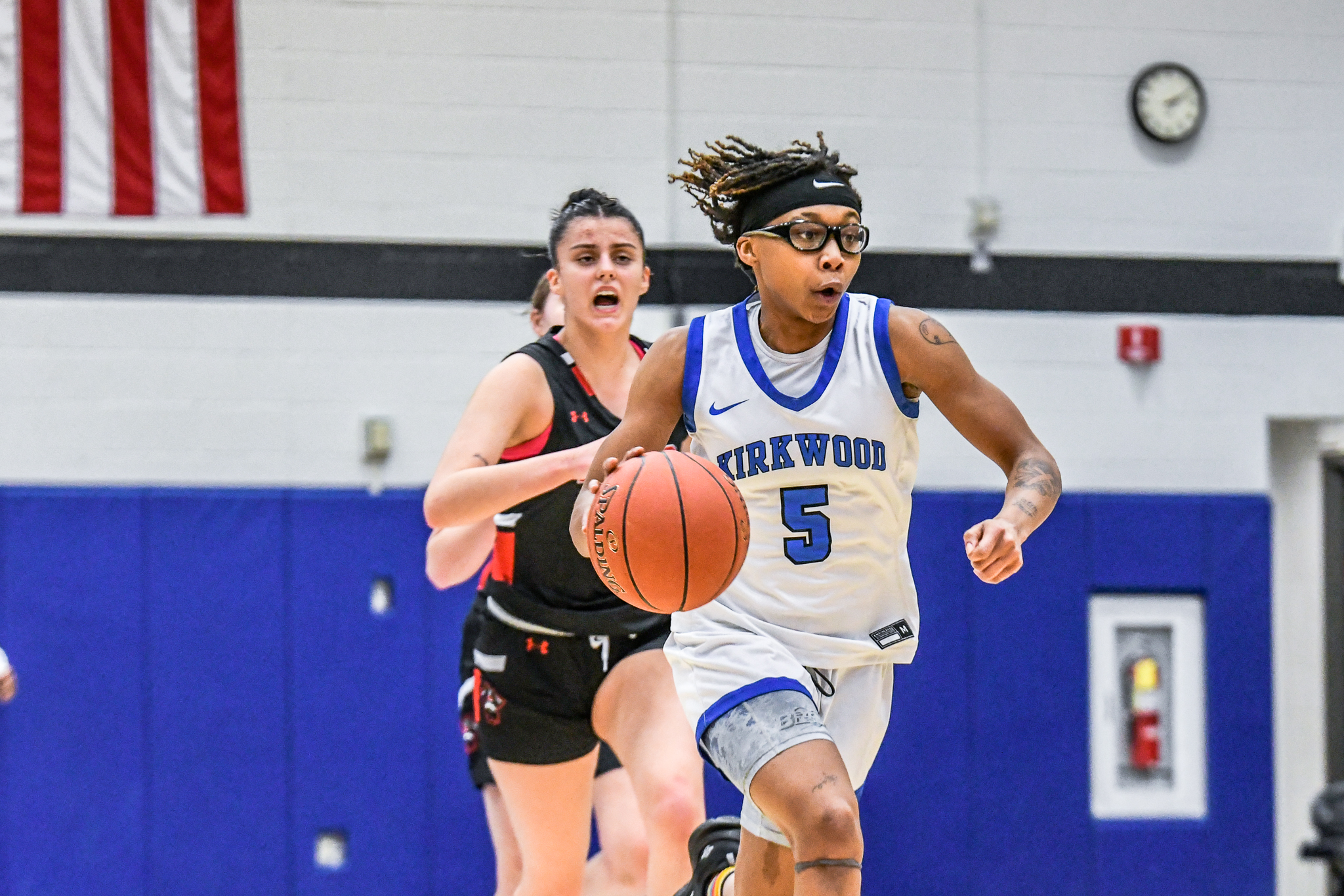 NO.4 EAGLES POUND NO.20 NORTH CENTRAL