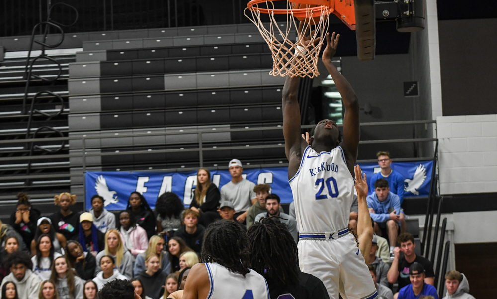 NO.14 KCC MEN SPLIT AT JOHN WOOD CLASSIC
