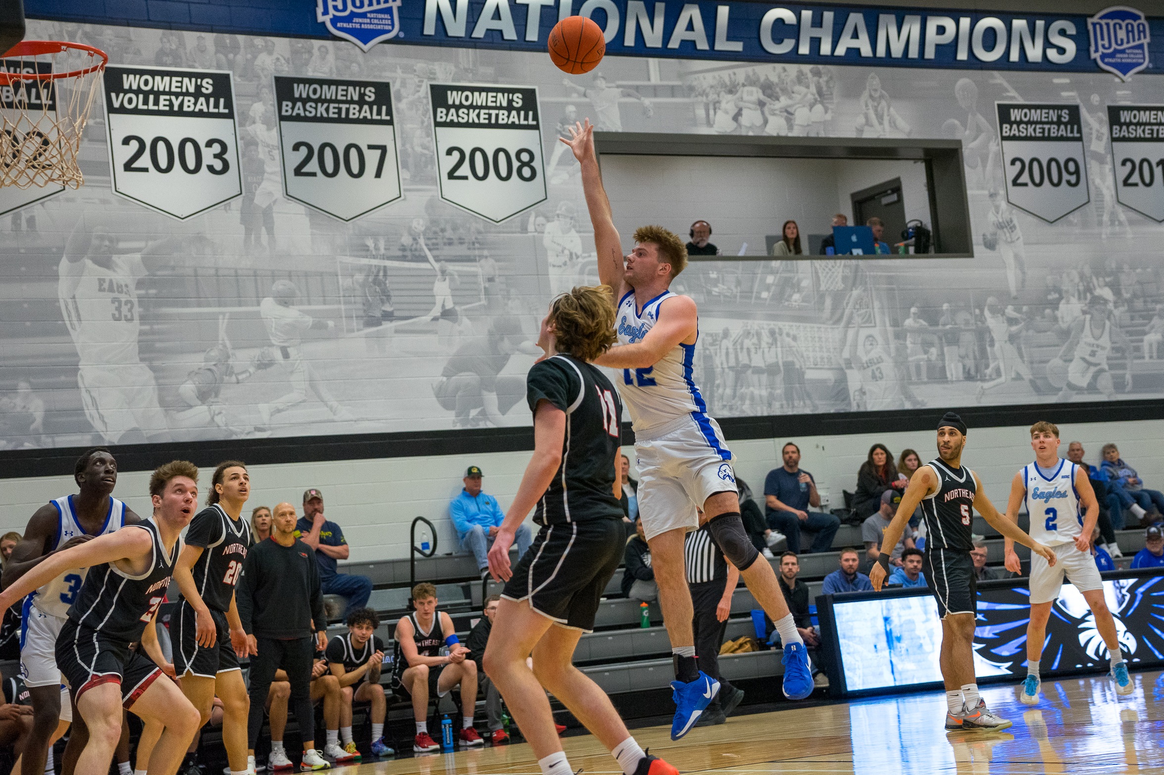 Eagles Fall to Reivers at Home