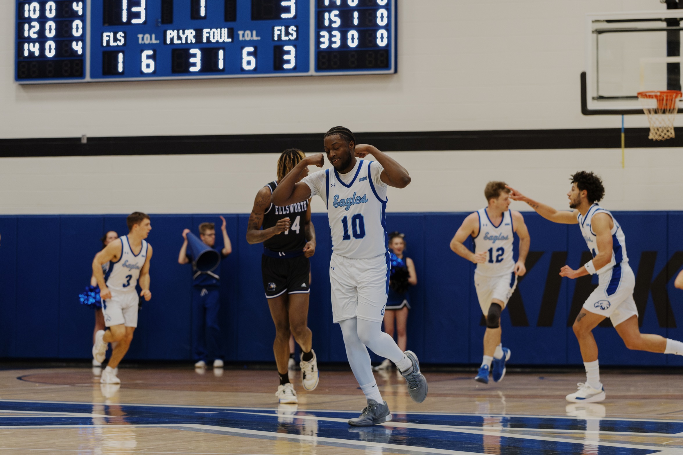 #3 Eagles Prove Too Much for the Spartans