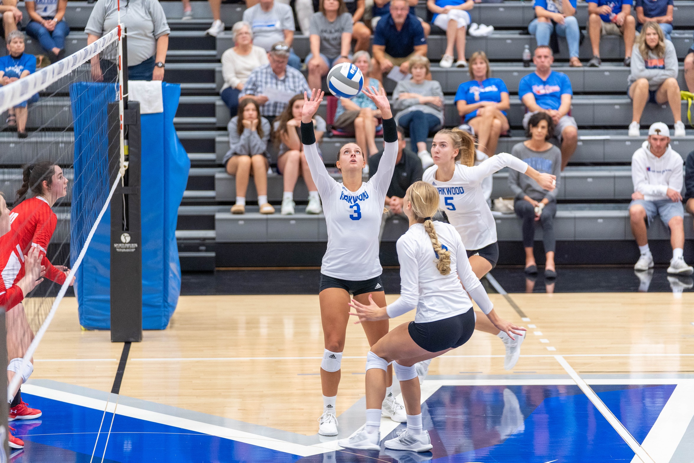 NO.7 EAGLES RAISE RECORD TO 16-2